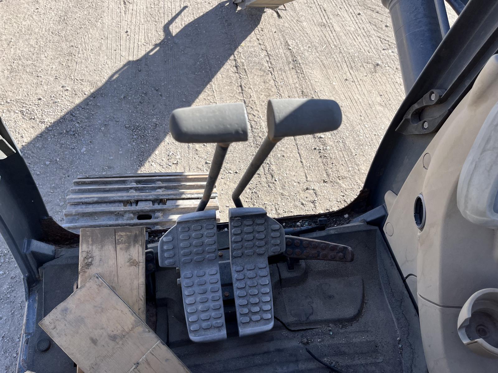 ./imagenes/INVOICE/2019/17959/EXCAVADORA JOHN DEERE 120D (15).JPG